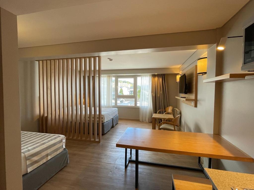 Hotel Ayres Del Nahuel San Carlos de Bariloche Eksteriør billede